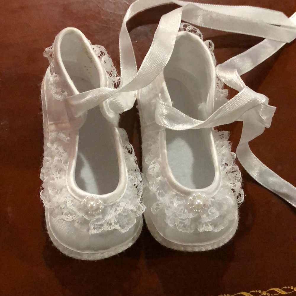 Soft bottom shoes